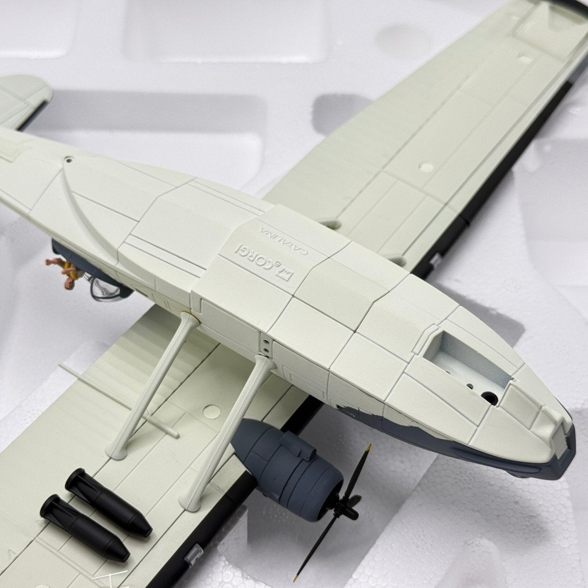 Corgi Aviation AA36103 1:72 Catalina Mk IVA Rescue Diorama - Corgi