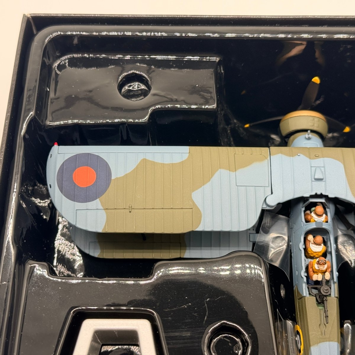 Corgi Aviation AA36306 1:72 Fairey Swordfish Mk I No.815 NAS Illustrious 1940 - Corgi