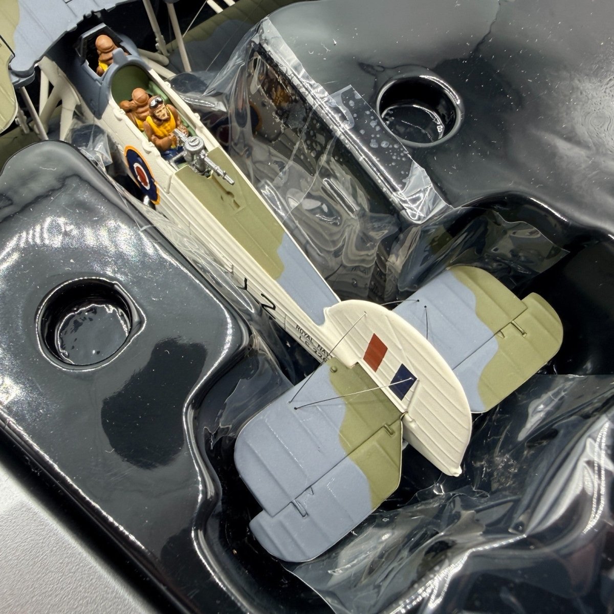 Corgi Aviation AA36309 1:72 Fairey Swordfish MkII, 836 Sqn FAA, "L" Flight - Corgi