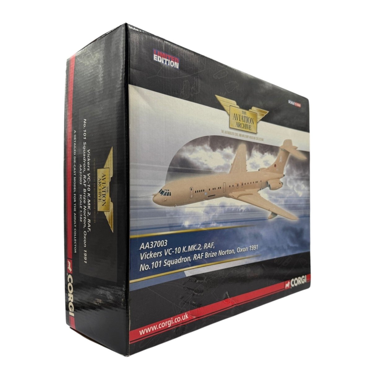 Corgi Aviation AA37003 1:144 Vickers VC10 RAF No.101 - Corgi