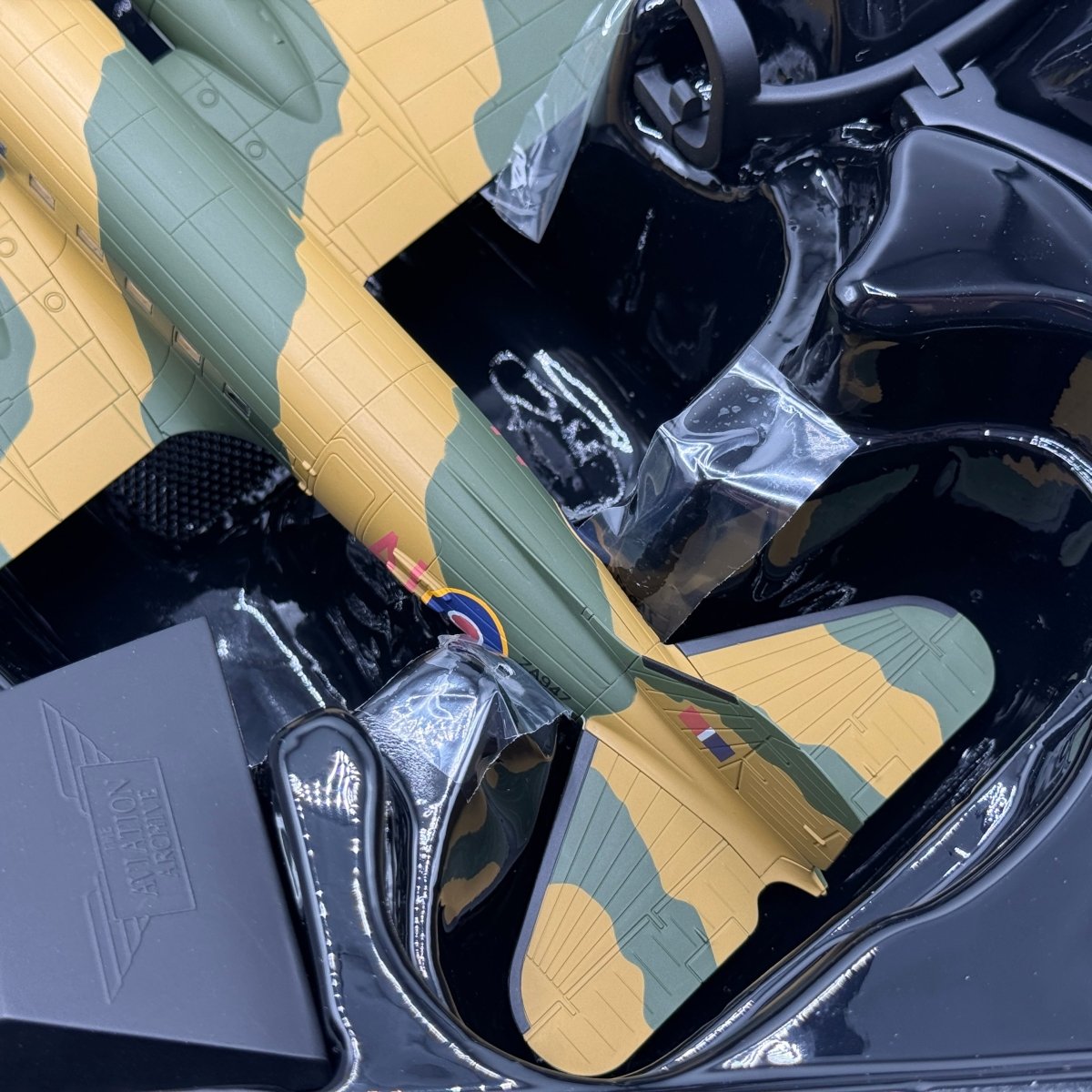 Corgi Aviation AA38204 1:72 Douglas C - 47 Skytrain RAF No.267 Pegasus Sqn - Corgi