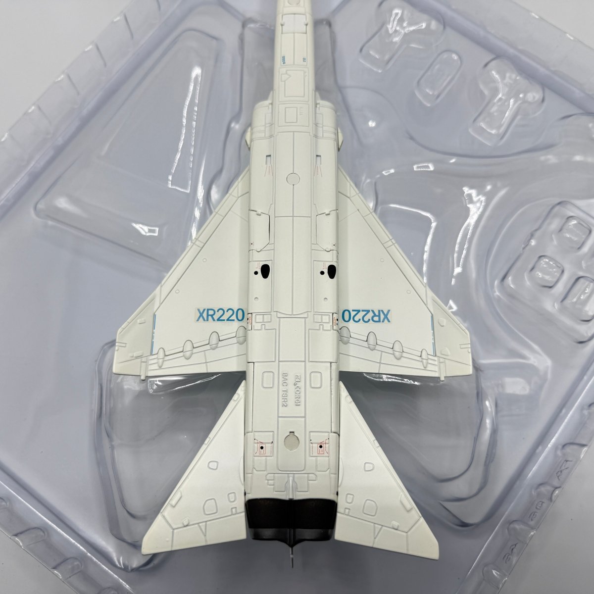 Corgi Aviation AA38603 1:72 BAC TSR - 2 XR220 RAF Museum Cosford - Corgi