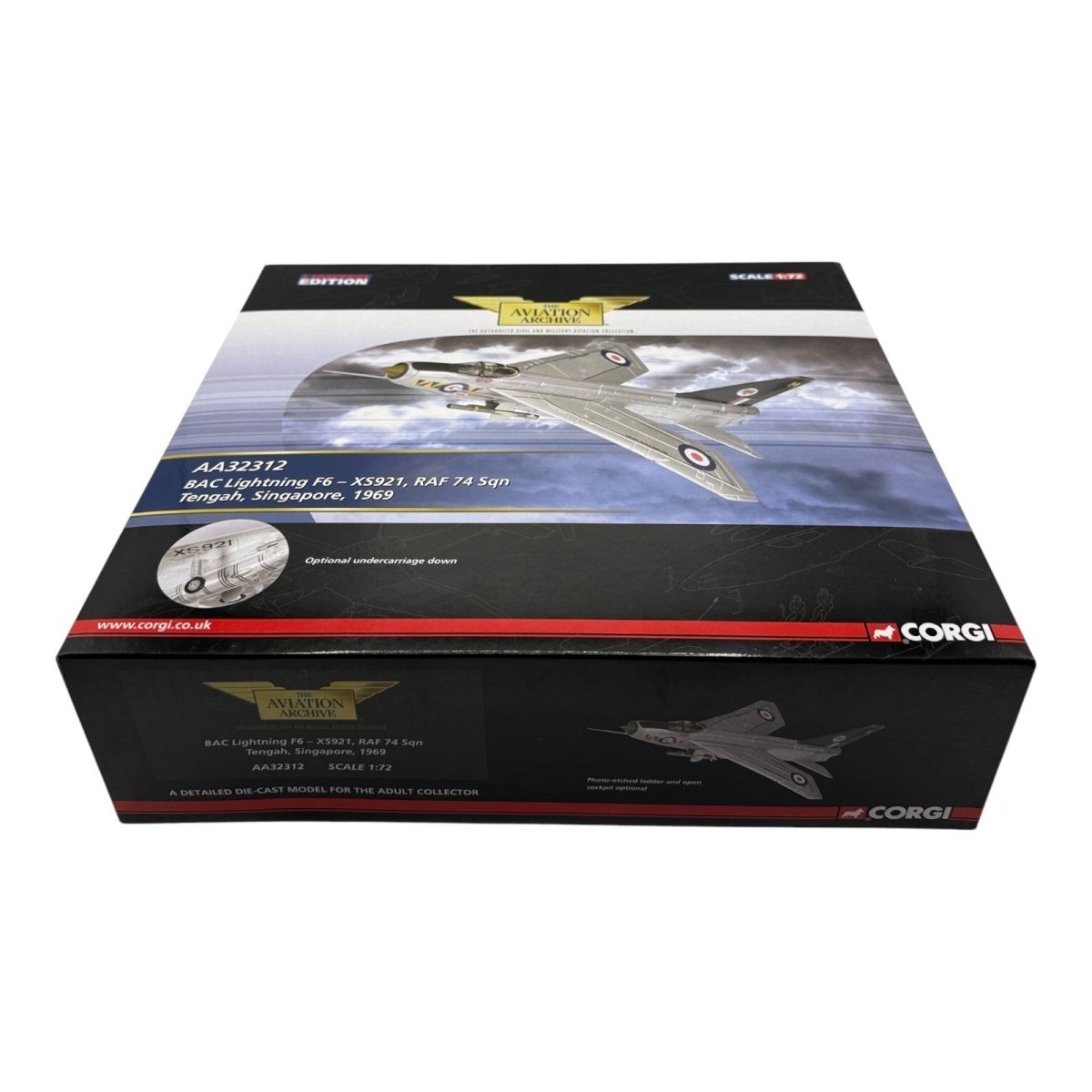 Corgi Aviation Archive 1:72 AA32312 Lightning F6, RAF 74 Sqn, Singapore 1969 - Corgi