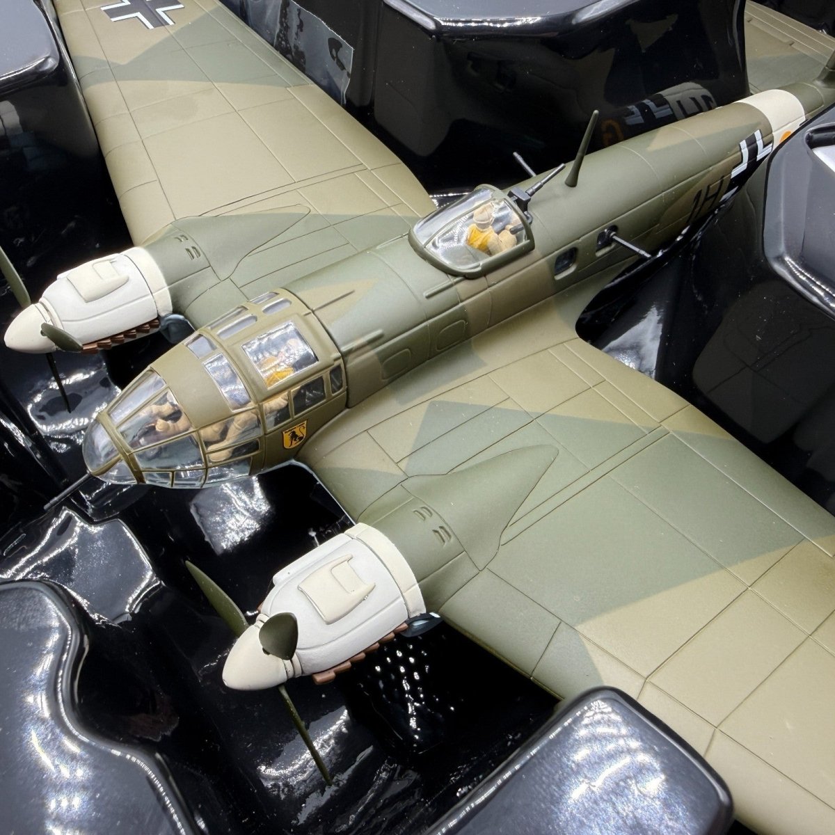 Corgi Aviation Archive 1:72 AA33712 He111 H - 6 Torpedo Bomber, Grosseto, Italy - Corgi