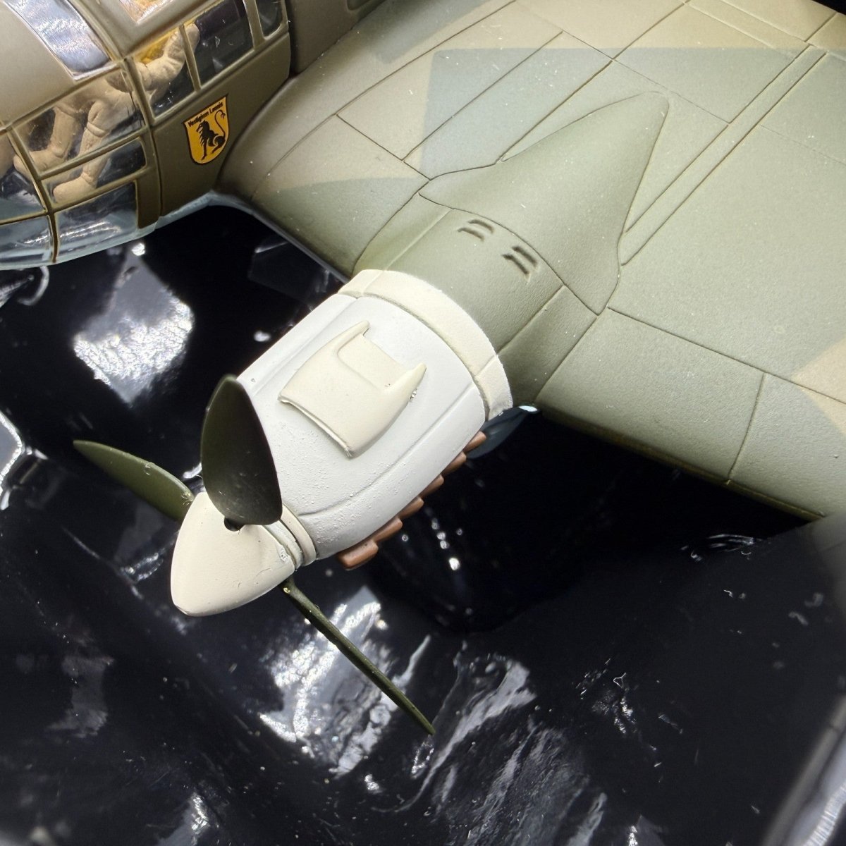 Corgi Aviation Archive 1:72 AA33712 He111 H - 6 Torpedo Bomber, Grosseto, Italy - Corgi