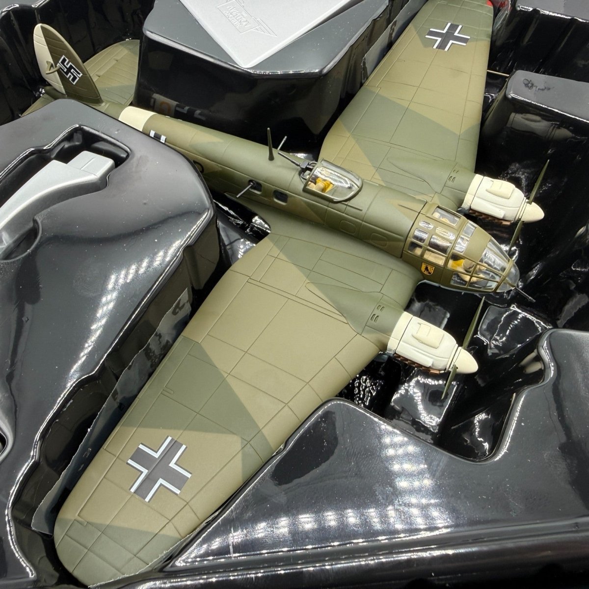 Corgi Aviation Archive 1:72 AA33712 He111 H - 6 Torpedo Bomber, Grosseto, Italy - Corgi