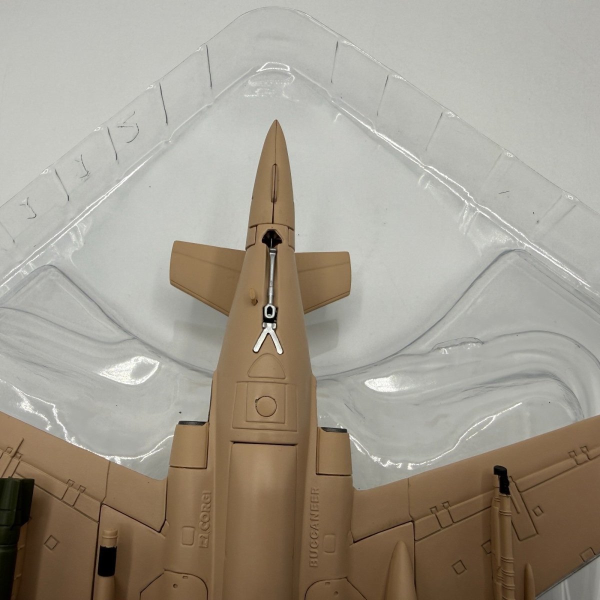 Corgi Aviation Archive 1:72 AA34112 Buccaneer 'Miss Jolly Roger' 237 OCU 1991 - Corgi