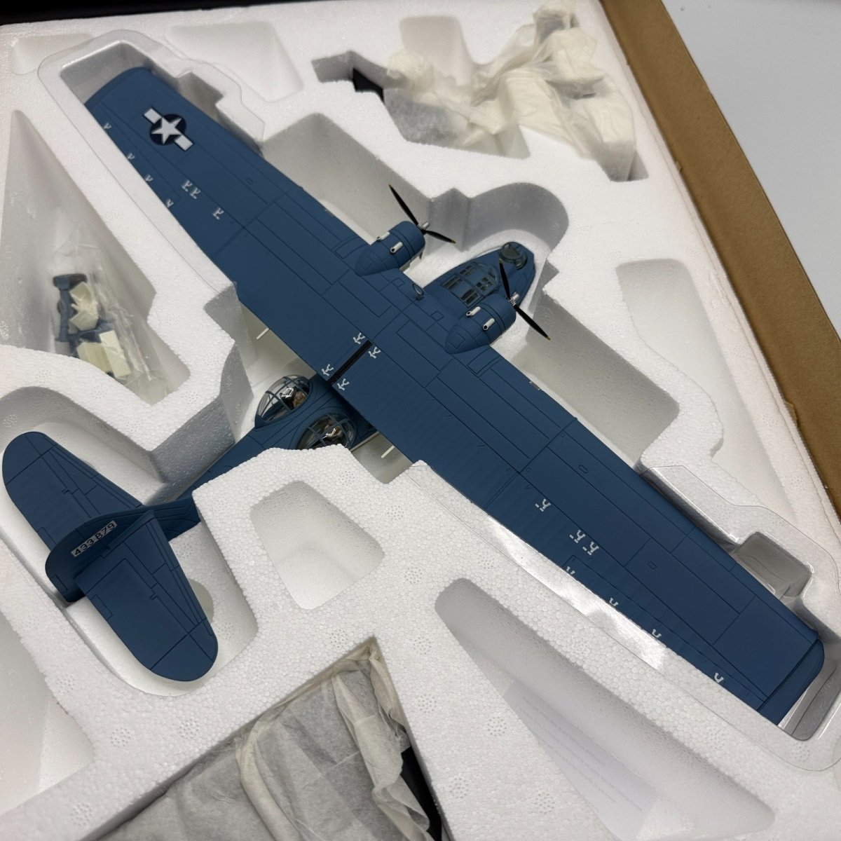 Corgi Aviation Archive 1:72 AA36102 PBY - 5A Catalina, 2nd Emergency Rescue Sqn - Corgi