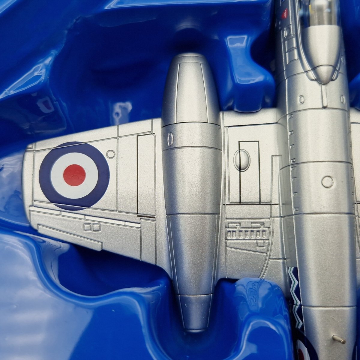Corgi Aviation Archive 1:72 Gloster Meteor, No 500 Sqn, AA35001 - Corgi