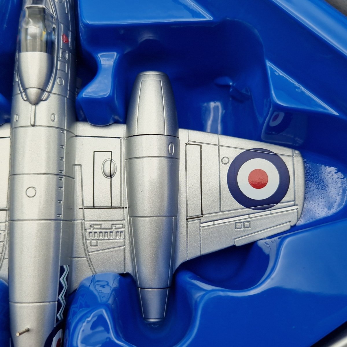 Corgi Aviation Archive 1:72 Gloster Meteor, No 500 Sqn, AA35001 - Corgi