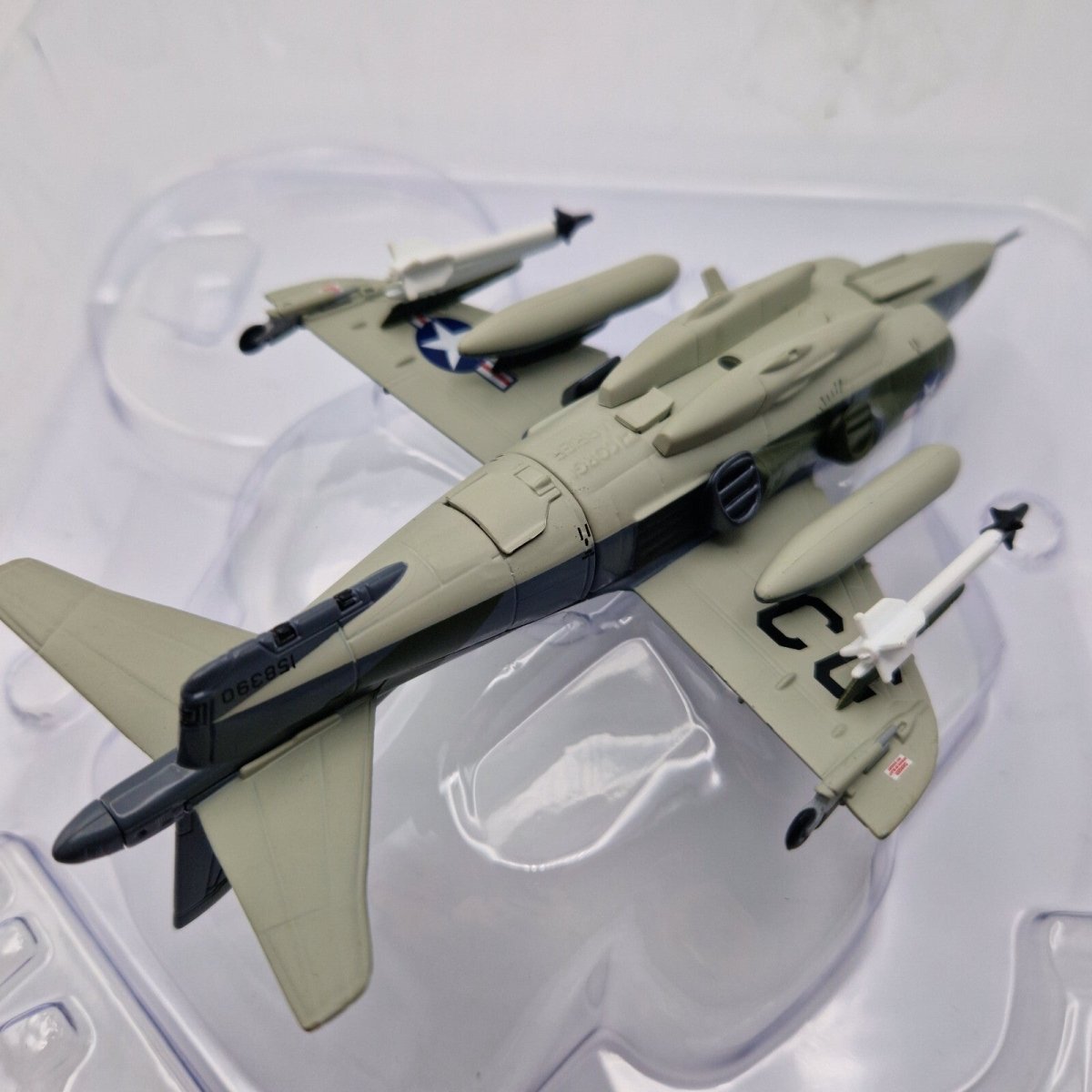 Corgi Aviation Archive 1:72 Hawker Siddeley AV - 8A Harrier, US Marine Corps, Diecast Aircraft AA32403 - Corgi