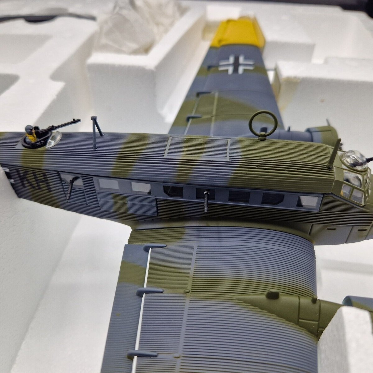 Corgi Aviation Archive 1:72 Junkers JU.52/3MG7E(MS),MSGr1,PD+KH Hungary 1944 AA36902 - Corgi
