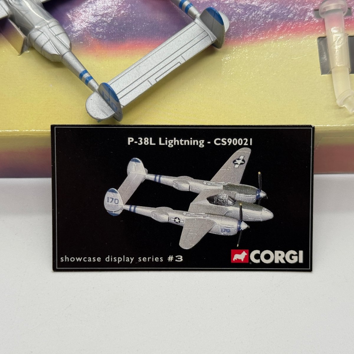 Corgi CS90021 1:147 Lockheed P-38J Lightning Little Eva 433rd FS 475th FG Calvin Wire WWII - Corgi
