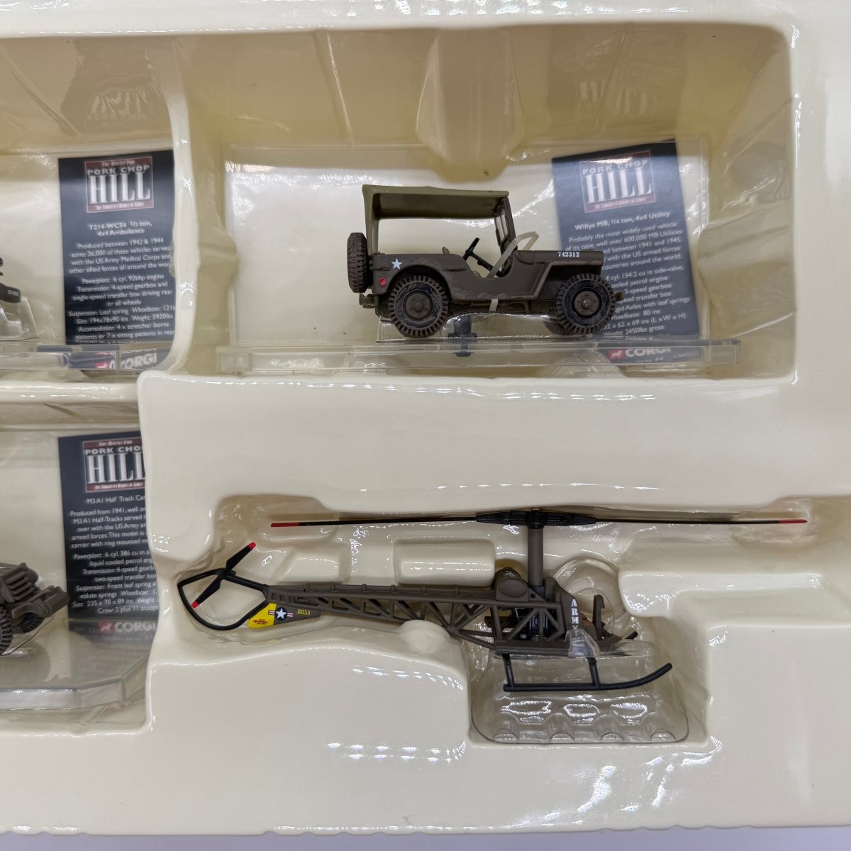 Corgi CS90023 The Battle for Pork Chop Hill Forgotten Heroes of Korea 4-Piece Military Set - Corgi