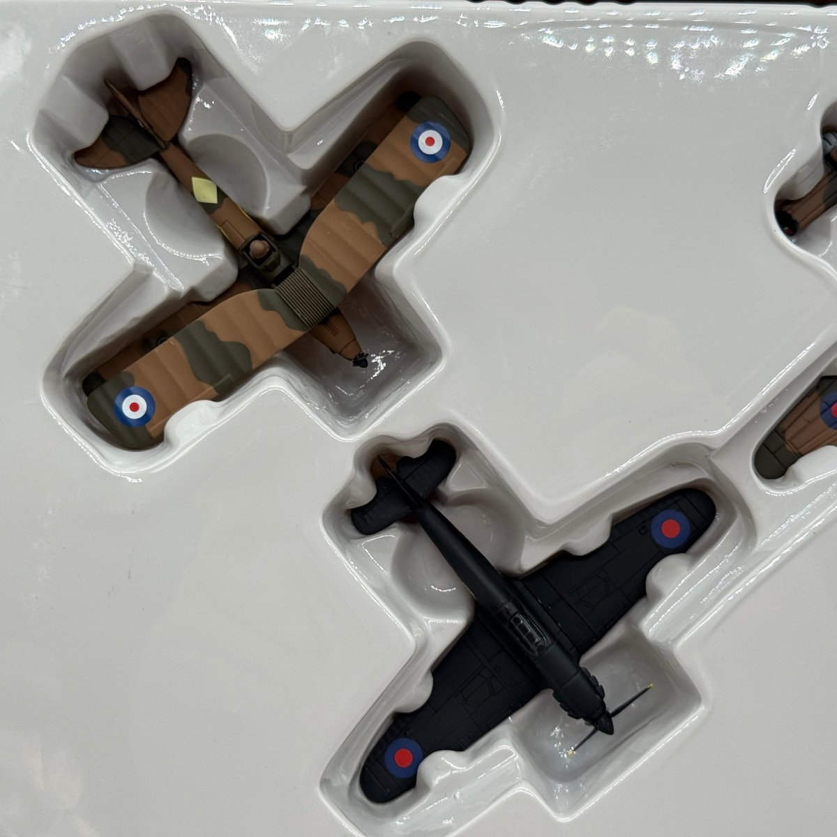 Corgi CSFS08004 Fighting Machines The RAF at War Spitfire Hurricane Lancaster Tiger Moth 4-Aircraft Set - Corgi