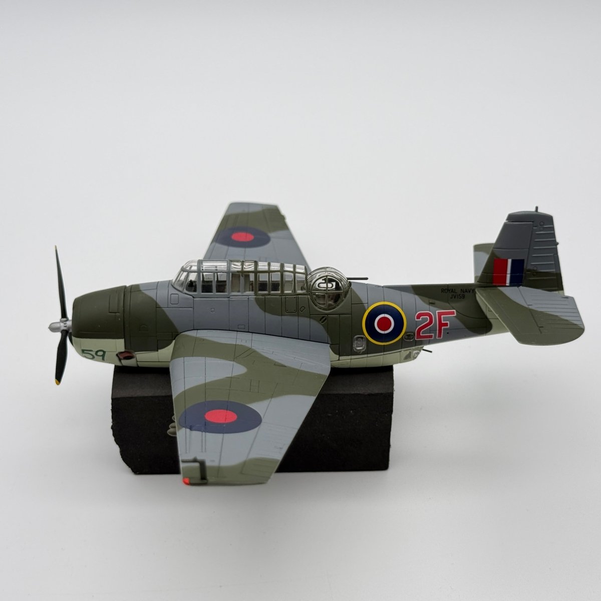 Corgi PR99415 1:72 Grumman Avenger Mk I JZ159 2F 852 NAS FAA HMS Nabob 1944 - Corgi