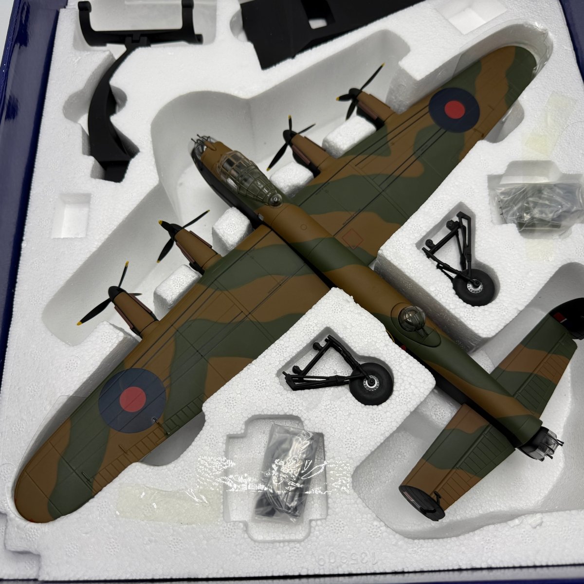 Corgi US32622F 1:72 Avro Lancaster RCAF No.419 Sqn Mynarski VC VR-A *ISSUES* - Corgi