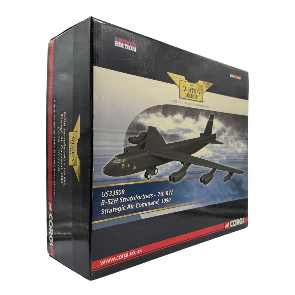 Corgi US33508 1:144 Boeing B-52H Stratofortress USAF SAC 7th BW 1990 - Corgi