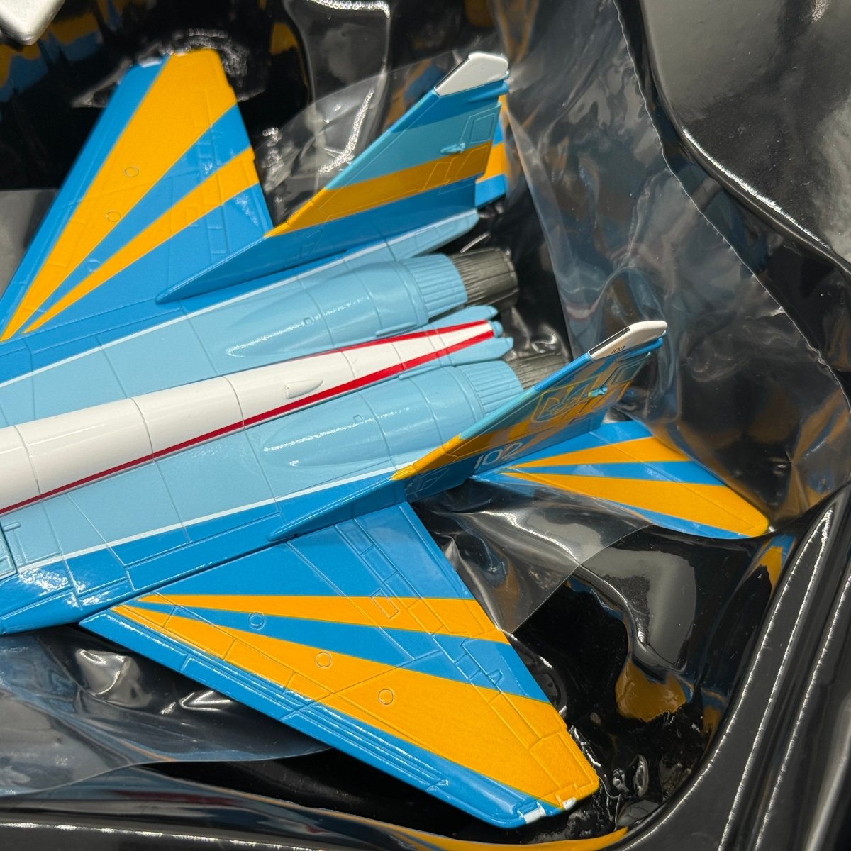 Corgi US37505 1:72 Mikoyan MiG-29 Fulcrum-C Ukrainian Falcons RIAT RAF Fairford 1997 - Corgi