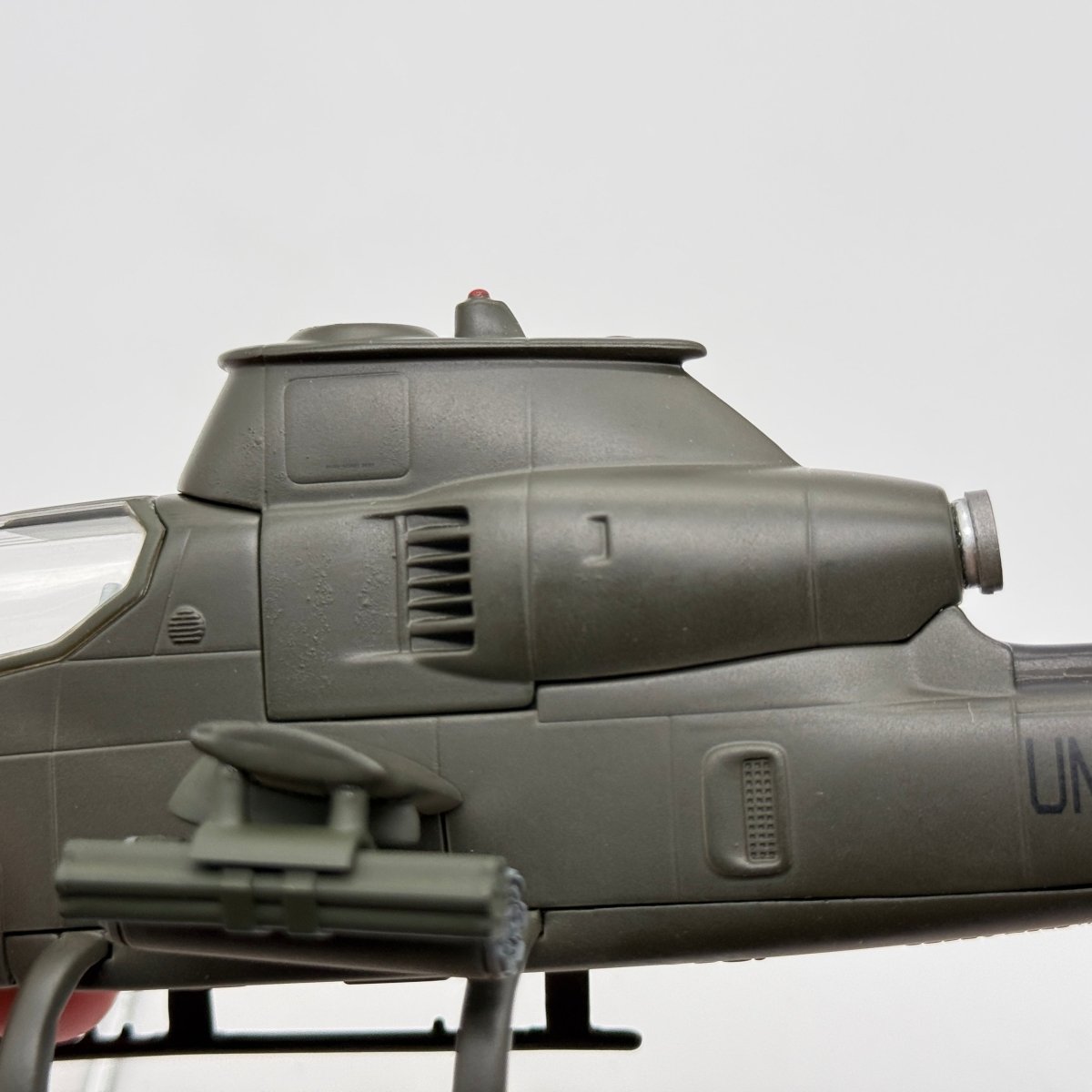 Corgi US51203 1:48 Bell AH-1G Cobra US Army 4th Aviation Battalion Gambler Guns Vietnam - Corgi