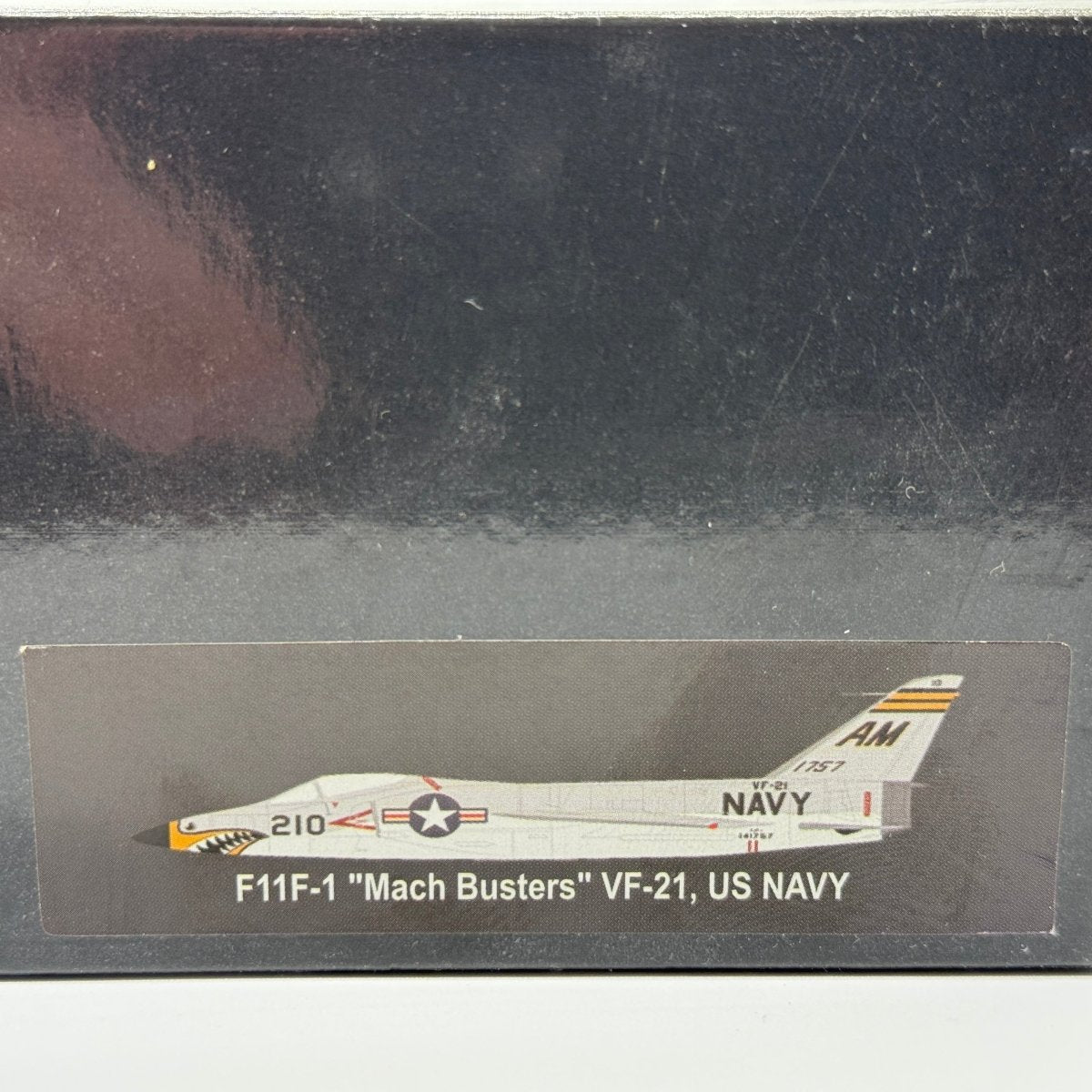 Falcon Models FA728001 1:72 Grumman F11F - 1 Tiger USN VF - 21 Mach Busters - Falcon Models