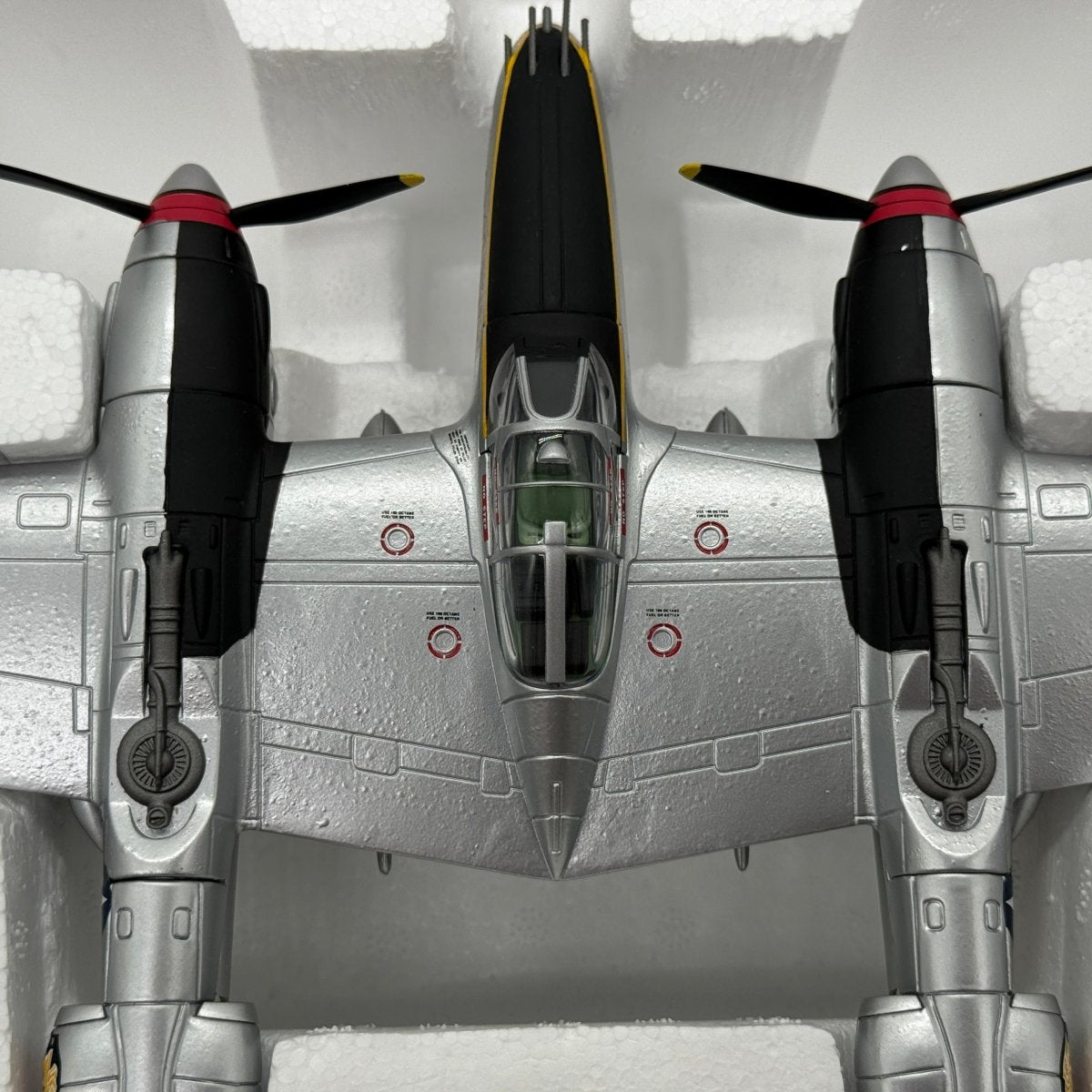 Franklin Mint ART 98113 1:48 Lockheed P-38 Lightning Pudgy V Thomas McGuire 431st FS *FLAWED* - Franklin Mint