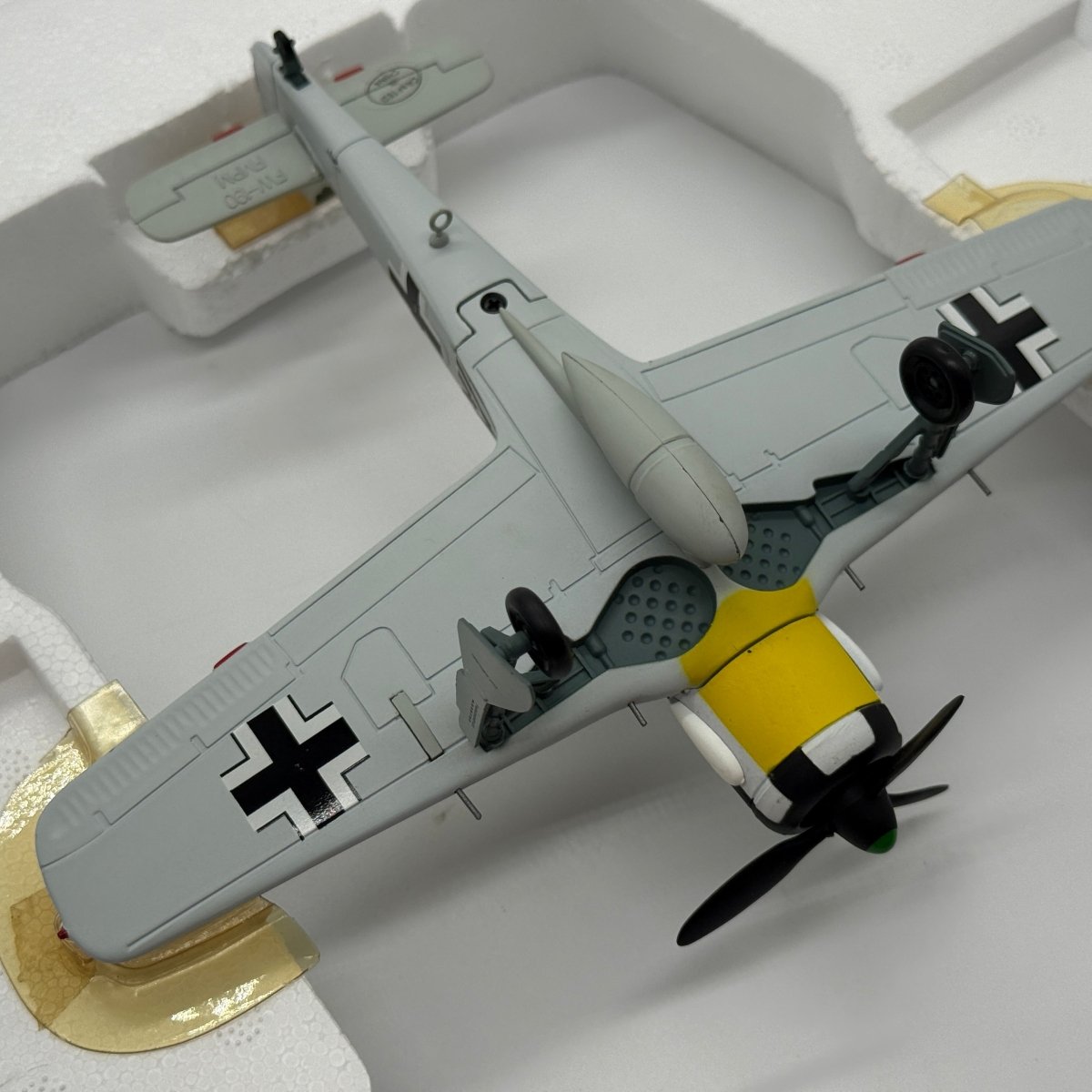 Franklin Mint B11B586 1:48 Focke-Wulf Fw 190A-4 Fritz Losigkeit I./JG 1 Deelen Holland 1943 - Franklin Mint