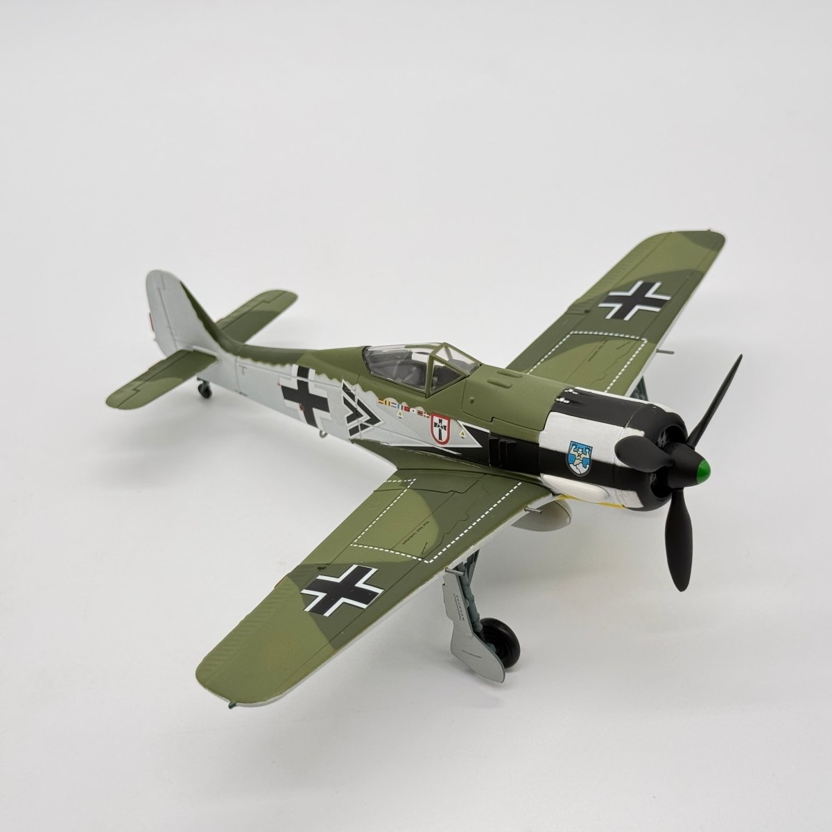 Franklin Mint B11B586 1:48 Focke-Wulf Fw 190A-4 Fritz Losigkeit I./JG 1 Deelen Holland 1943 - Franklin Mint