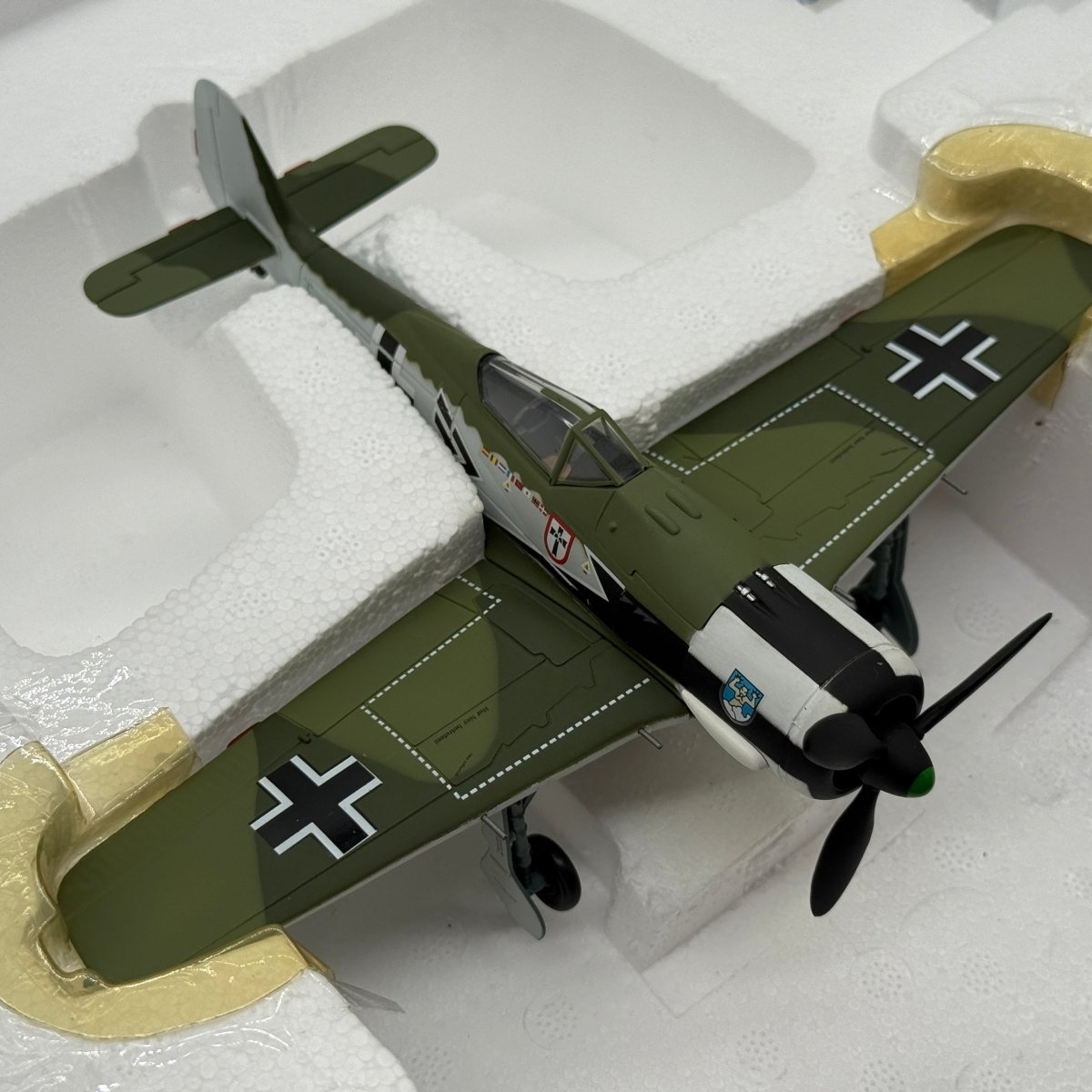 Franklin Mint B11B586 1:48 Focke-Wulf Fw 190A-4 Fritz Losigkeit I./JG 1 Deelen Holland 1943 - Franklin Mint