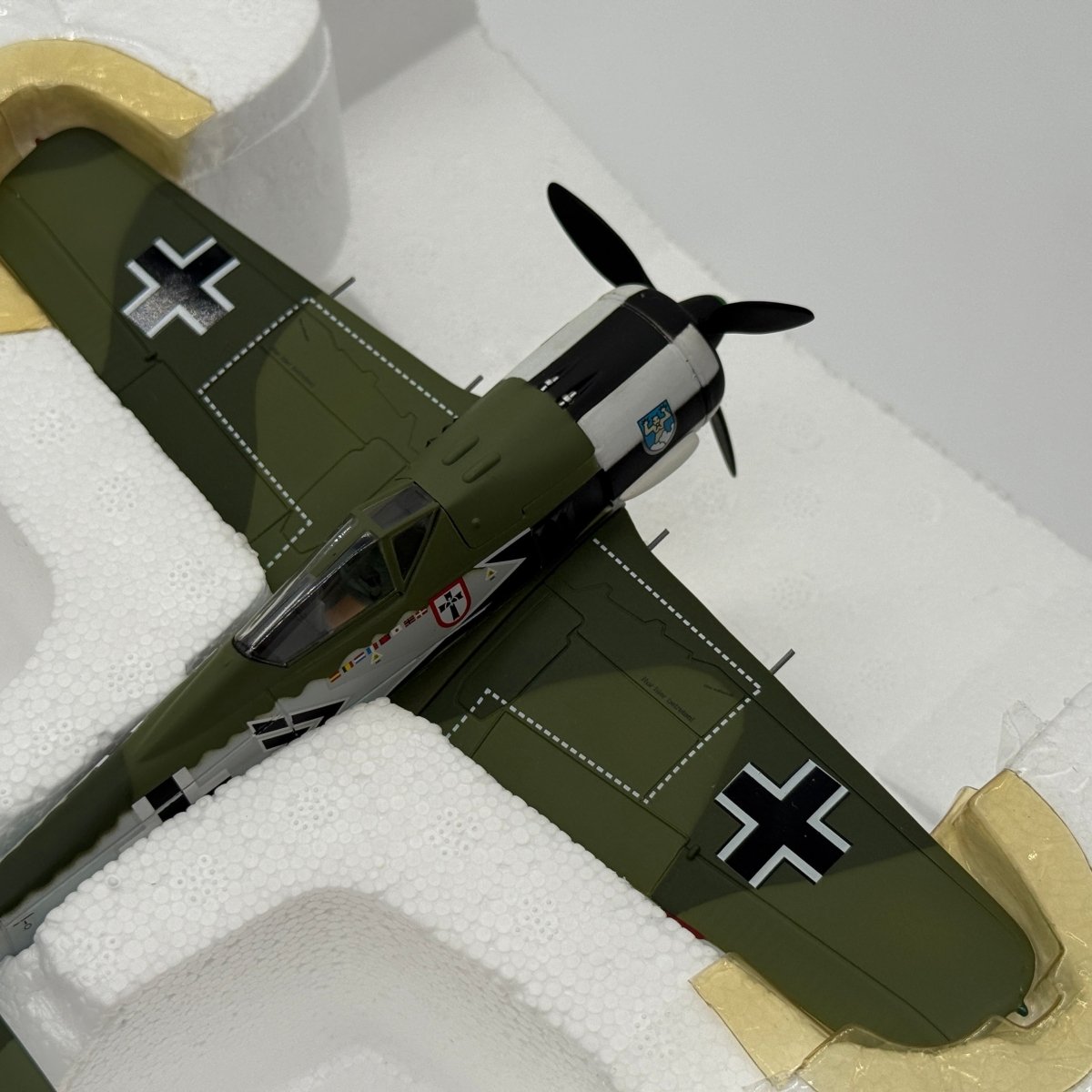 Franklin Mint B11B586 1:48 Focke-Wulf Fw 190A-4 Fritz Losigkeit I./JG 1 Deelen Holland 1943 - Franklin Mint