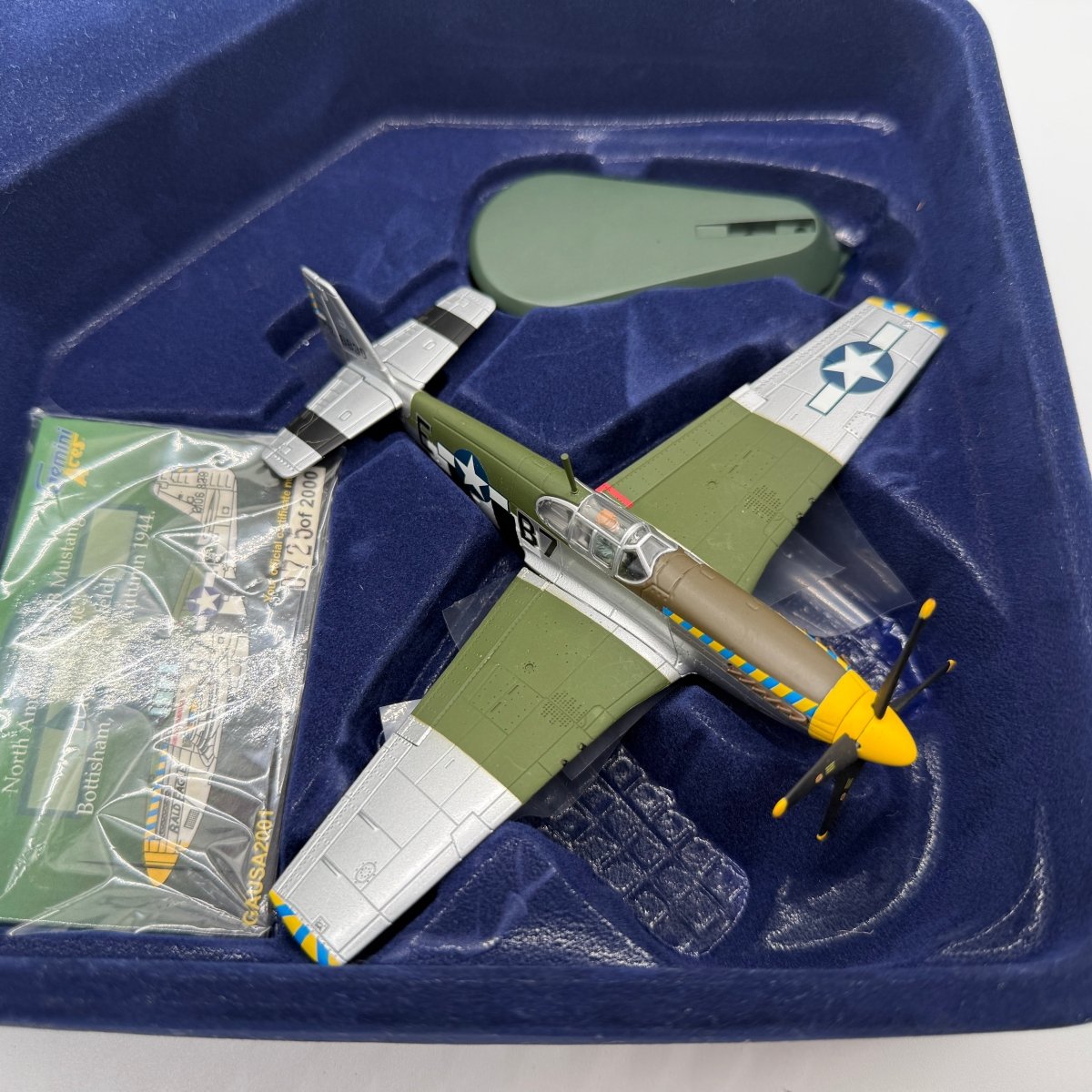 Gemini Aces GAUSA2001 1:72 P - 51B Bald Eagle RAF Bottisham - Gemini Aces