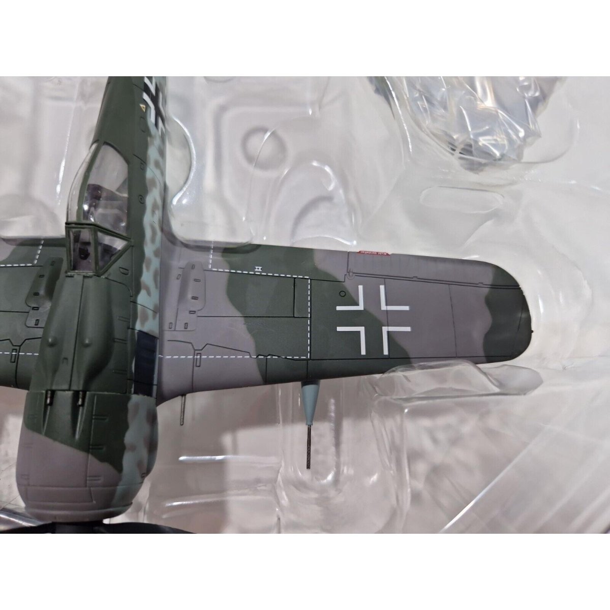 Hobby Master 1:48 FW - 190 F8/R3 Mk103 30mm Luftwaffe Tank Buster HA7406 - Hobby Master