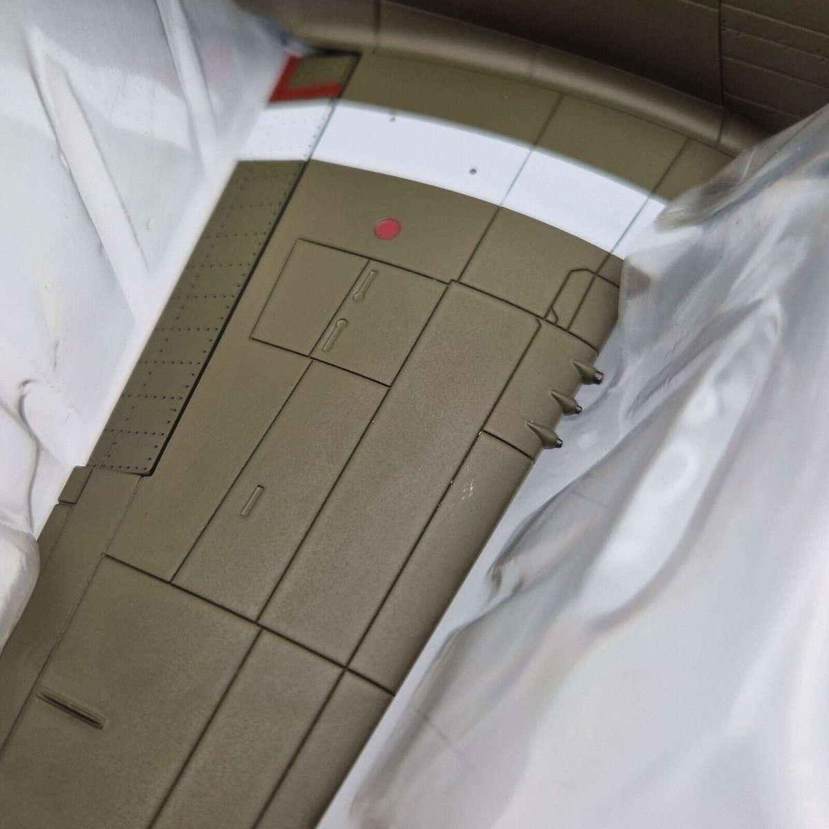 Hobby Master 1:48 P - 51B Mustang “Shangri - La” Don Gentile HA8501 - Hobby Master