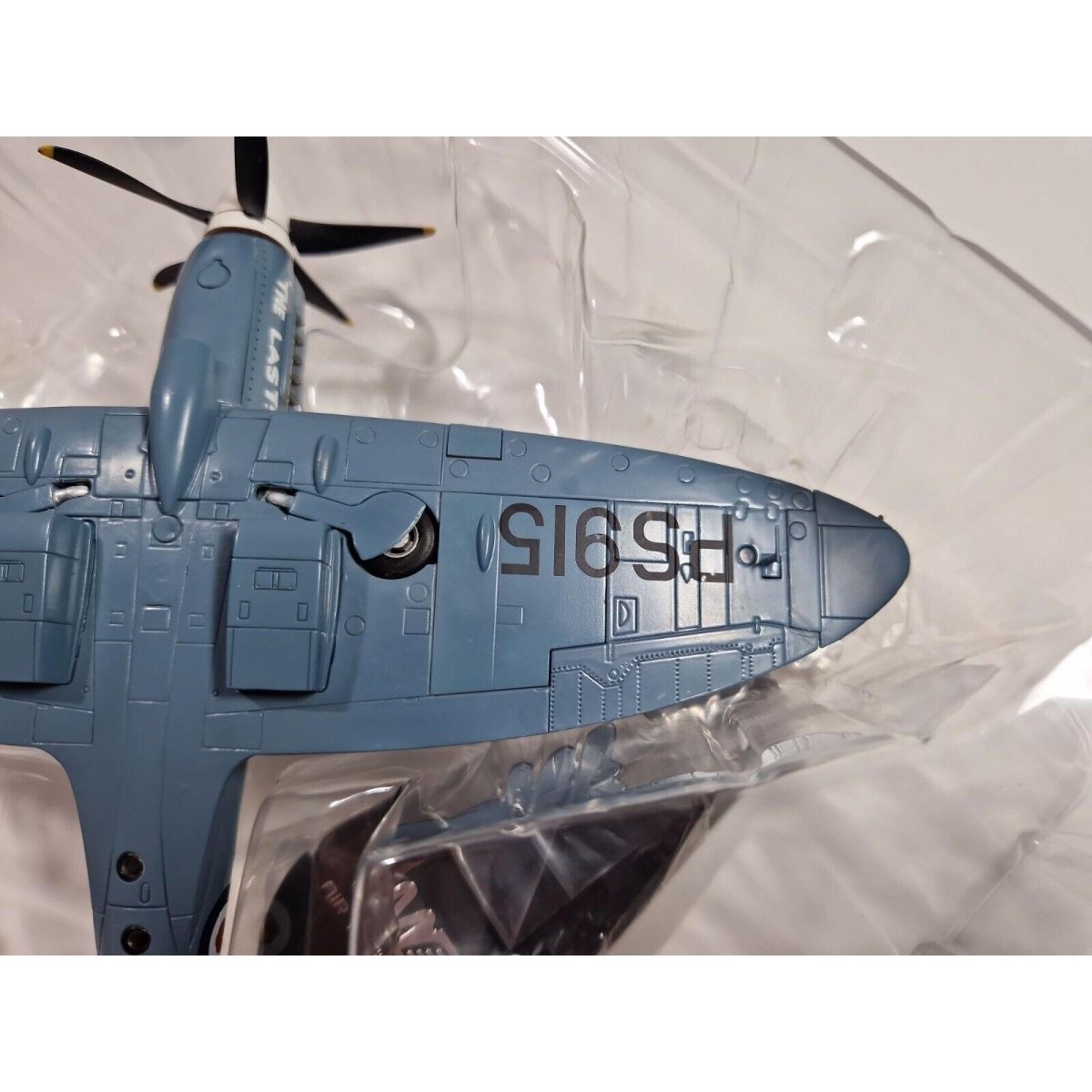 Hobby Master 1:48 Spitfire 541 Sqn RAF "The Last" Diecast HA7605 - Hobby Master