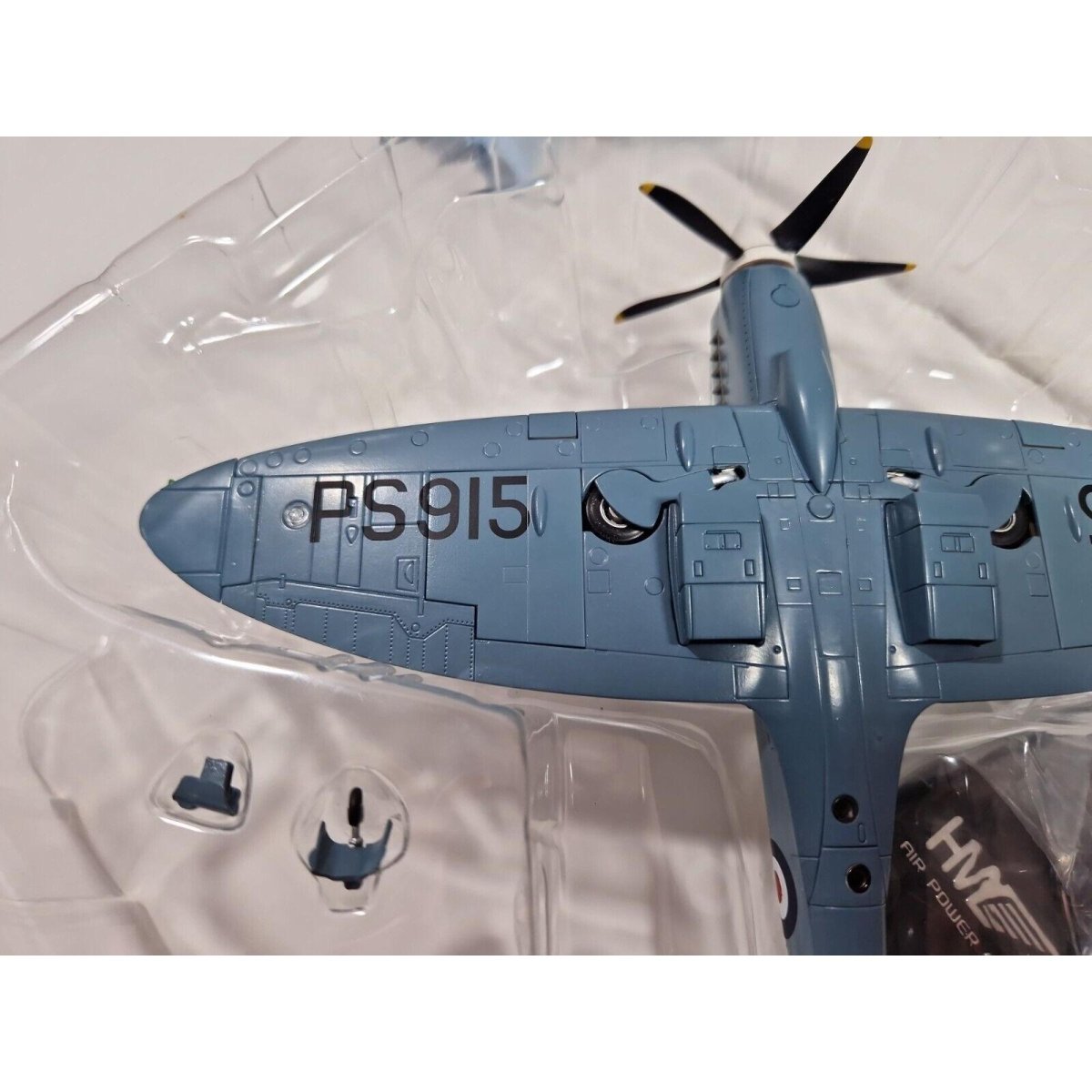 Hobby Master 1:48 Spitfire 541 Sqn RAF "The Last" Diecast HA7605 - Hobby Master