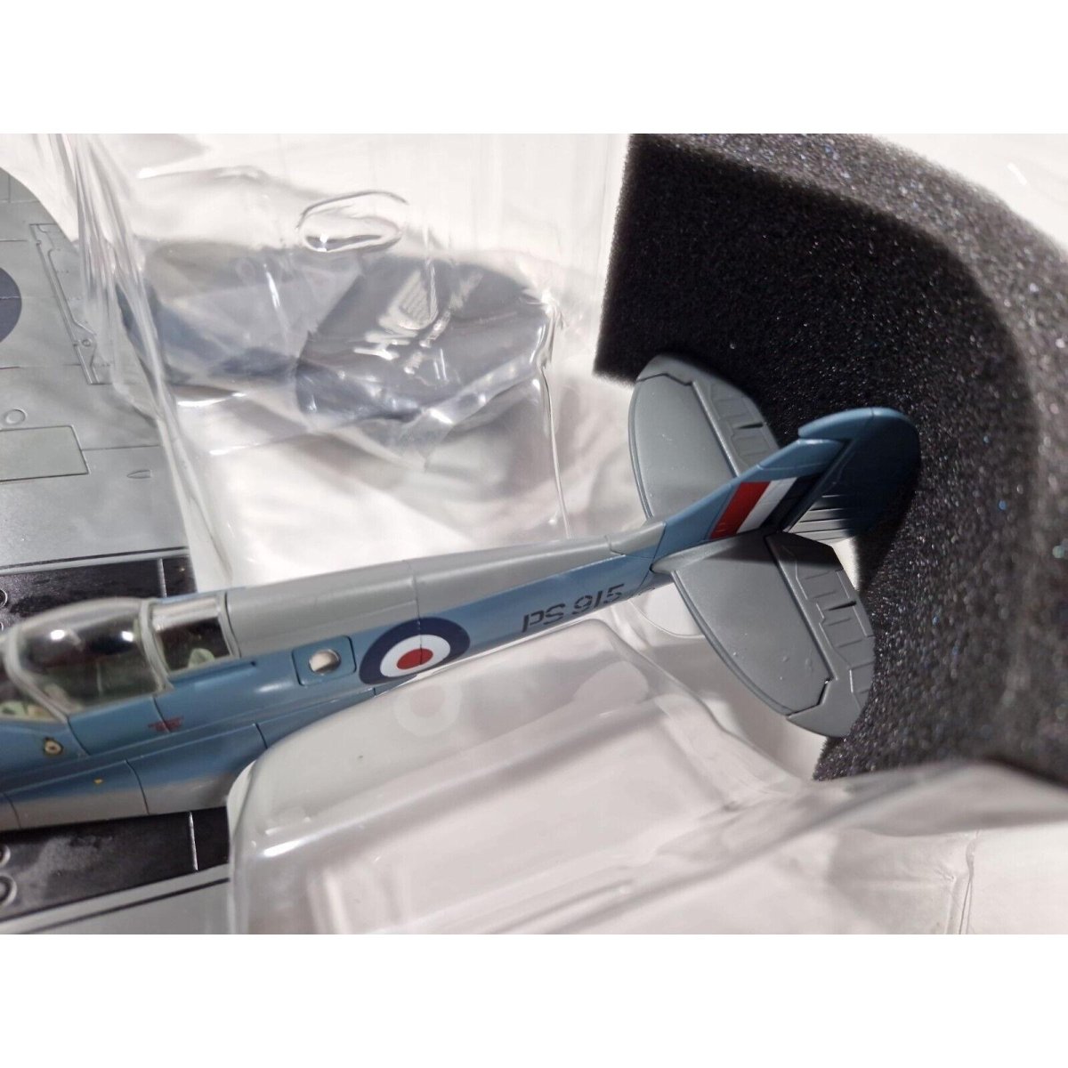 Hobby Master 1:48 Spitfire 541 Sqn RAF "The Last" Diecast HA7605 - Hobby Master