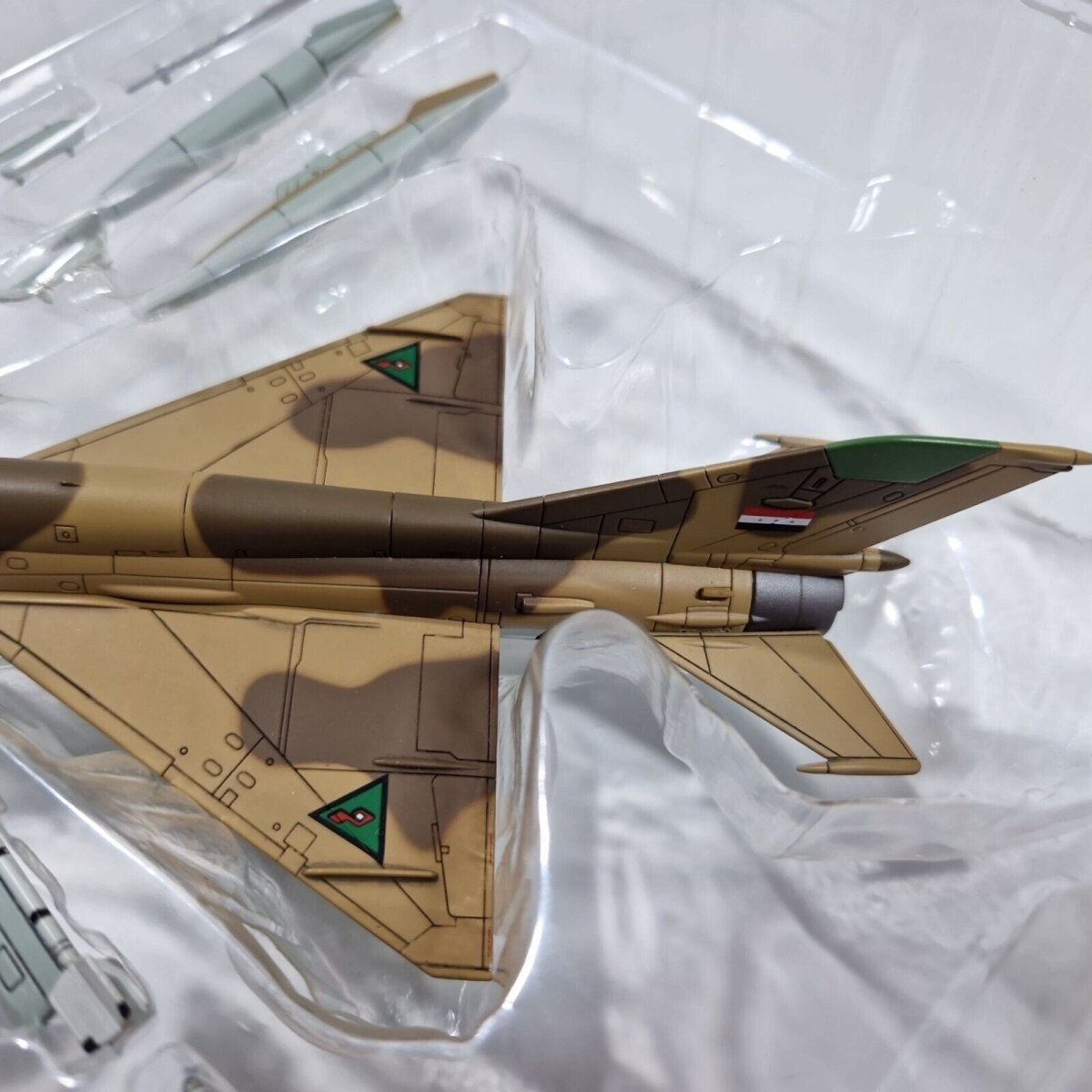 Hobby Master 1:72 MIG - 21MF Fishbed Iraqi Air Force, Iran - Iraq War, 1983 HA0105 - Hobby Master