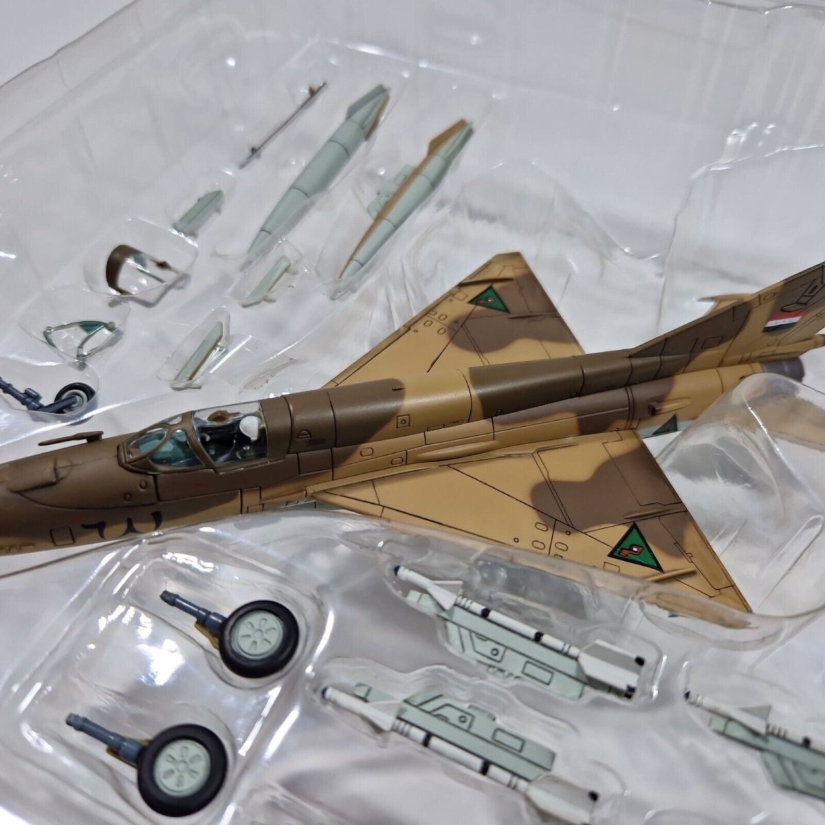 Hobby Master 1:72 MIG - 21MF Fishbed Iraqi Air Force, Iran - Iraq War, 1983 HA0105 - Hobby Master