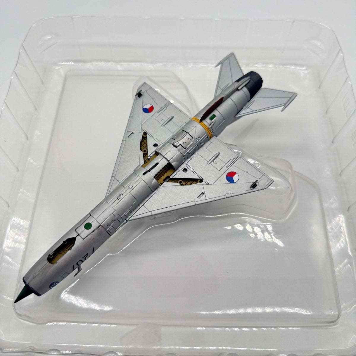 Hobby Master HA0186 1:72 MiG - 21PFM Fishbed Black 7207 Czechoslovakia 1991 - Hobby Master