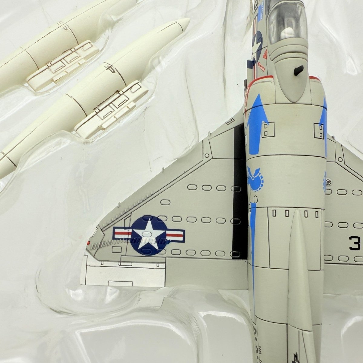 Hobby Master HA1402 1:72 A - 4B Gladiator "VA - 106" Cdr. L. W. Baldwin, 1960s - Hobby Master