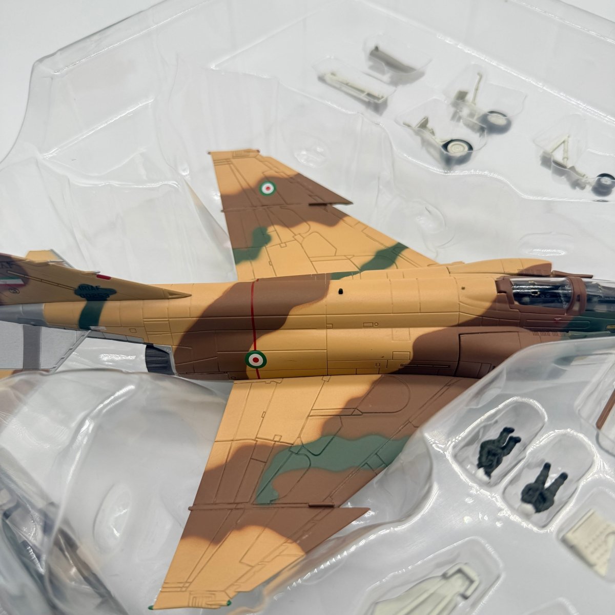 Hobby Master HA1925 1:72 F - 4E Phantom II 3 - 6684 32nd TFW IRIAF 1986 - Hobby Master