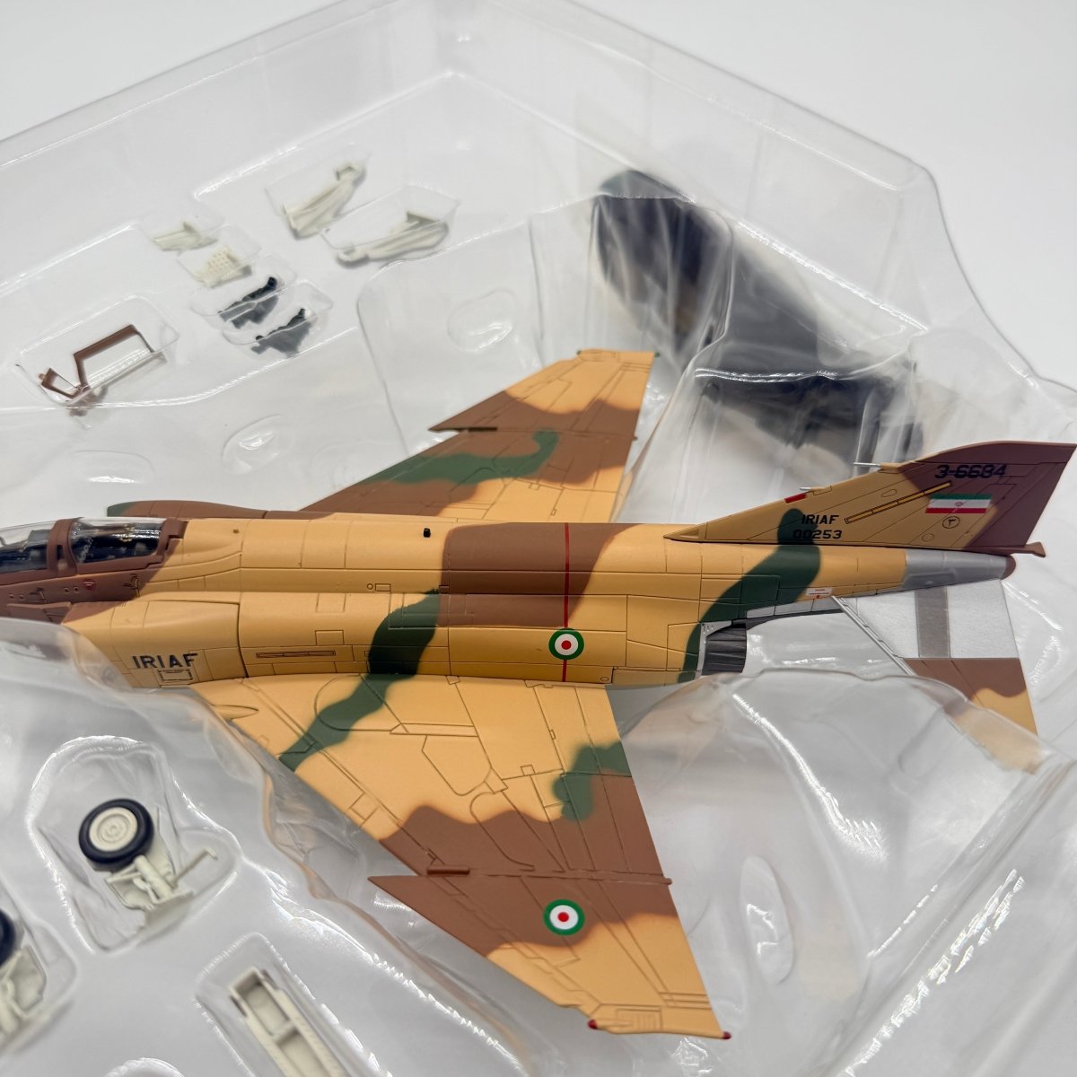 Hobby Master HA1925 1:72 F - 4E Phantom II 3 - 6684 32nd TFW IRIAF 1986 - Hobby Master