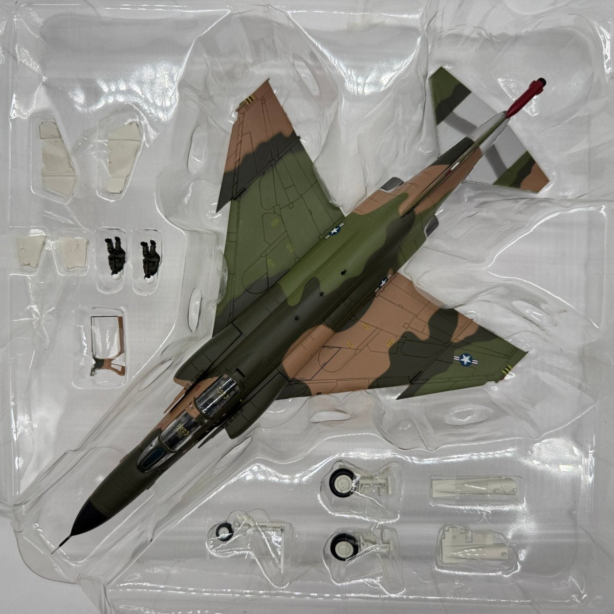 Hobby Master HA1981 1:72 McDonnell Douglas F-4G Wild Weasel USAF 37th TFW 563rd TFS 69-7582 George AFB 1980s - Hobby Master