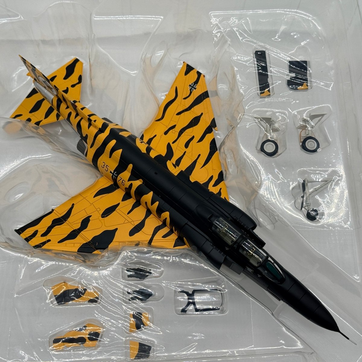 Hobby Master HA1984 1:72 RF - 4E Phantom II AG 52 35+76 NATO Tiger Meet 1985 - Hobby Master