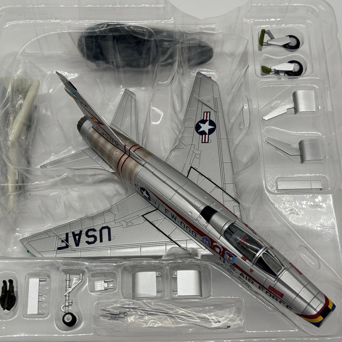 Hobby Master HA2103 1:72 F - 100D Super Sabre Triple Zilch 20 TFW 1957 - Hobby Master