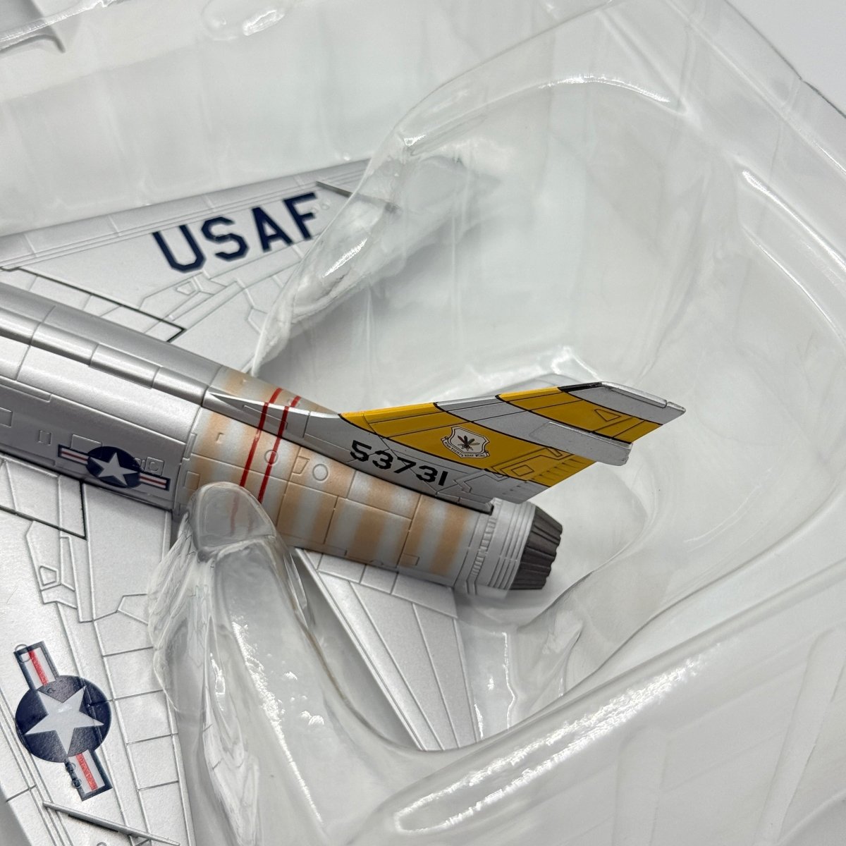 Hobby Master HA2120a 1:72 F - 100D Super Sabre, Joe Engle, 31st TFW, George AFB - Hobby Master