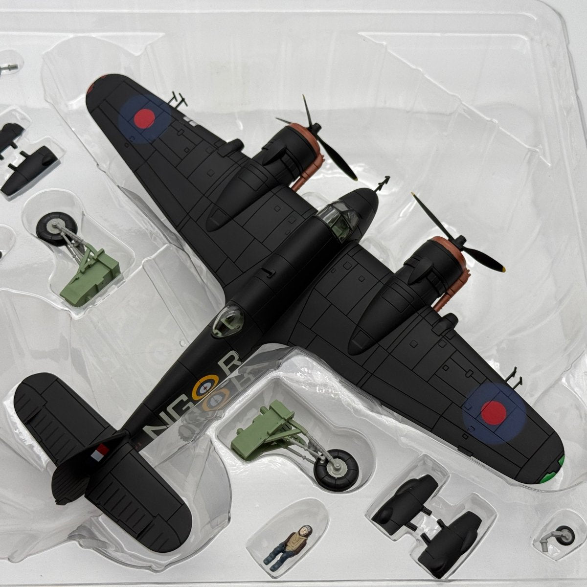 Hobby Master HA2302 1:72 Beaufighter Mk IF R2101 NG-R John Cunningham 1940 - Hobby Master