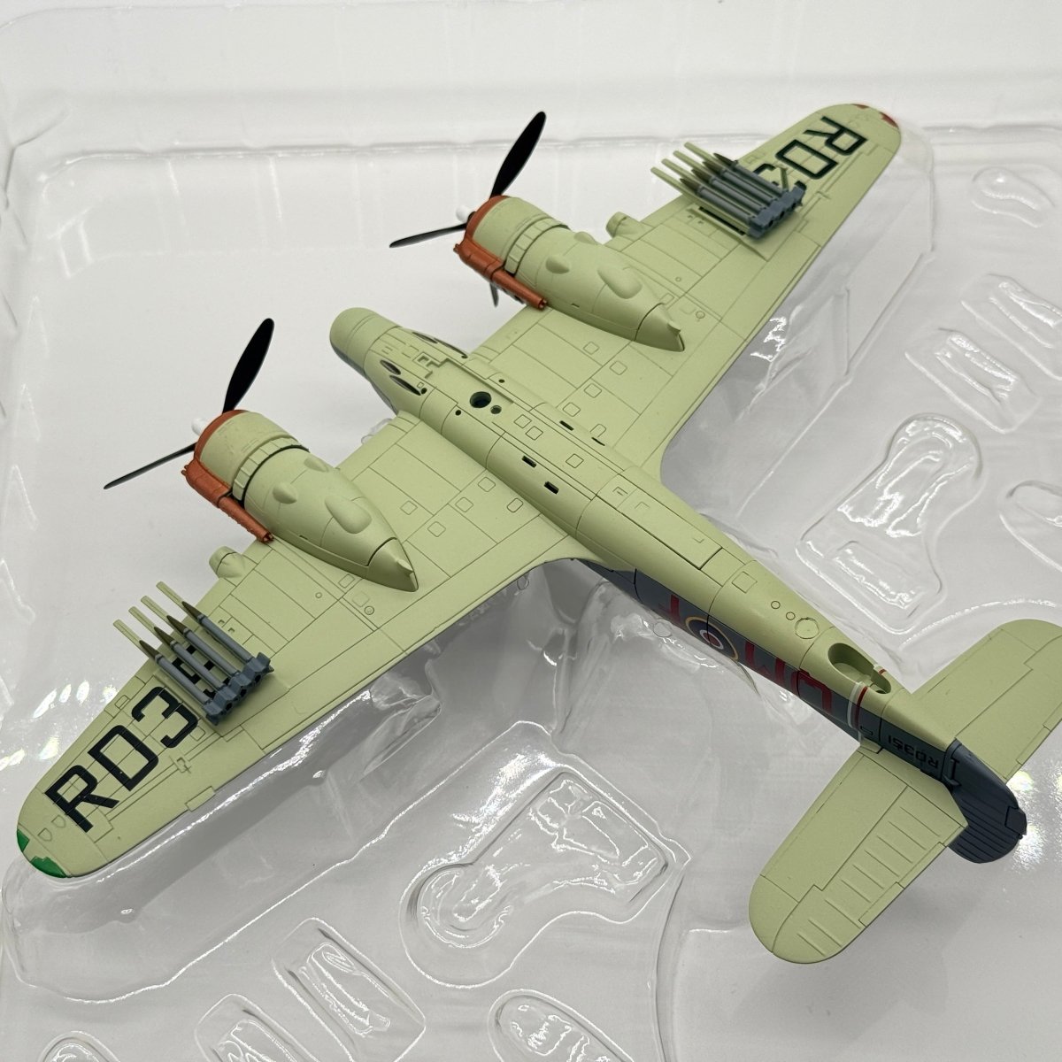 Hobby Master HA2311 1:72 Bristol Beaufighter TF.Mk X No.254 Sqn 1944 - Hobby Master