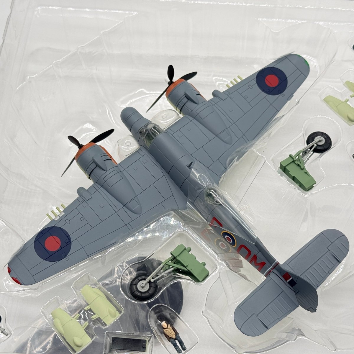 Hobby Master HA2311 1:72 Bristol Beaufighter TF.Mk X No.254 Sqn 1944 - Hobby Master