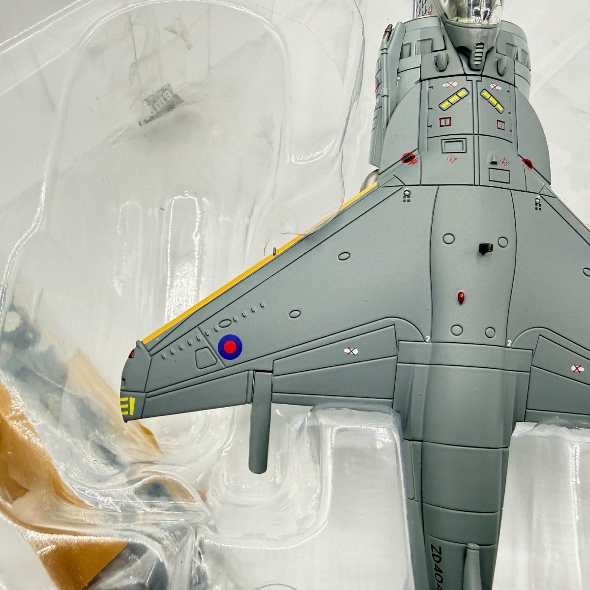 Hobby Master HA2623 1:72 Harrier GR7A ZD404 Lucy Operation Herrick Kandahar 2006 - Hobby Master